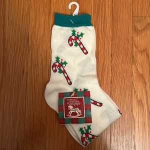 ✅ NWT VINTAGE NOS “Family Friends & Memories” Candy Cane Themed Christmas Socks